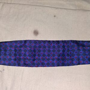 Frederick Theak Cumberbund Blue With Red Diamond Pattern